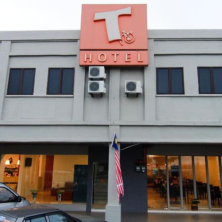 T Hotel Kuala Perlis Buitenkant foto