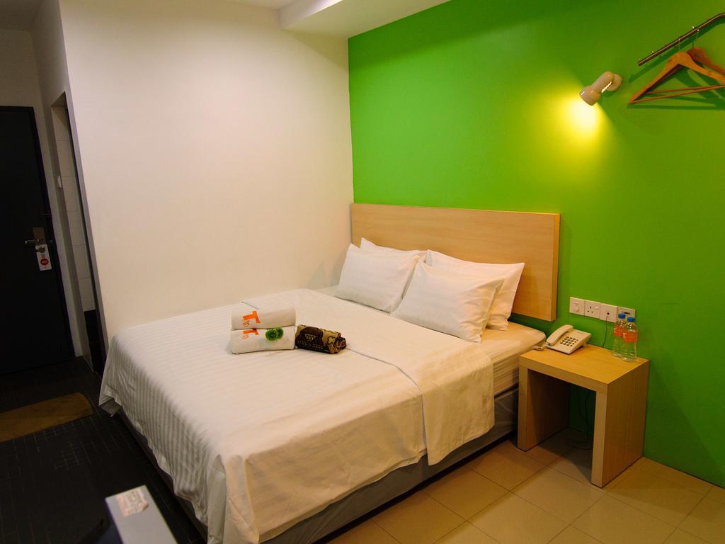 T Hotel Kuala Perlis Buitenkant foto